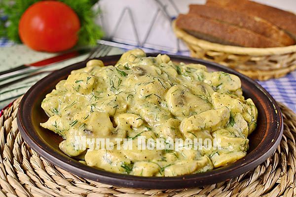 Курица с грибами в мультиварке